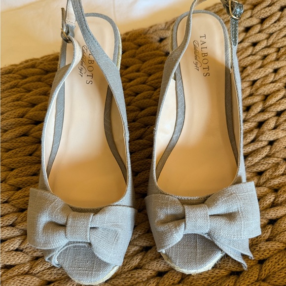 Talbots Women's Gray Wedge Sandals with Bow Coquette Girl Espadrille Slingback - Picture 7 of 10